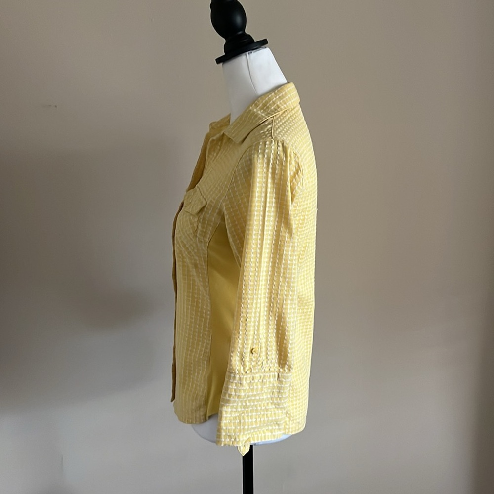 Hope & Harlow, Yellow Fitted Button Down Shirt, Size S - Picture 4 of 9